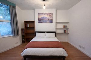 Photo 18- click for photo gallery